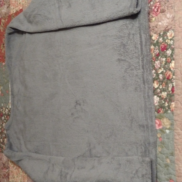NWT Just Love Long Sleeve Fleece Top - Picture 4 of 9